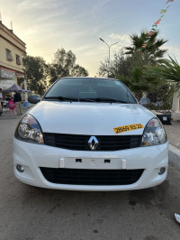 voitures-renault-clio-campus-2013-bye-mostaganem-algerie