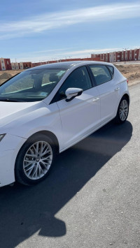 voitures-seat-leon-2019-urban-adrar-algerie