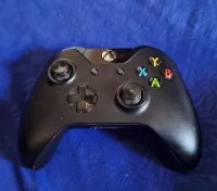 2 manettes xbox one ,army ,noire