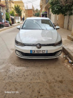 automobiles-volkswagen-golf-8-2021-life-business-chlef-algerie