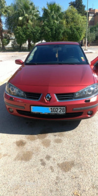 voitures-renault-laguna-2-2002-msila-algerie