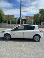 voitures-renault-clio-3-2012-night-and-day-setif-algerie