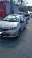 voitures-toyota-yaris-2013-bouzareah-alger-algerie