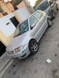 سيارات-volkswagen-polo-2000-style-الحمامات-الجزائر