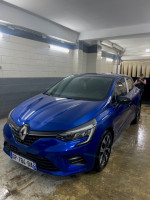 voitures-renault-clio-5-2023-oran-algerie