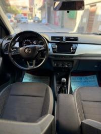 سيارات-skoda-fabia-2019-ambition-قصر-الشلالة-تيارت-الجزائر