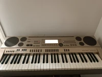 Synthétiseur Casio AT3 oriental 