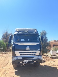 truck-howo-a7-2013-bechar-algeria