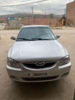 voitures-hyundai-accent-2013-gls-khemis-el-khechna-boumerdes-algerie