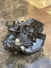 Boit vitesse manuelle 206 saxo
