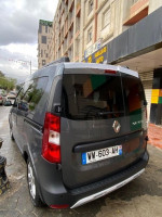 commerciale-renault-kangoo-2024-dci-15-boufarik-blida-algerie