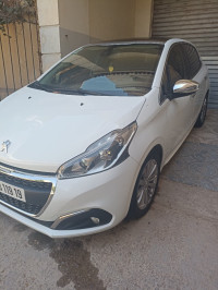 voitures-peugeot-208-2019-allure-facelift-setif-algerie