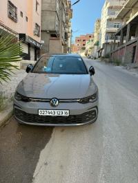 voitures-volkswagen-golf-8-2023-gtd-constantine-algerie