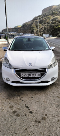 voitures-peugeot-208-2013-allure-ain-el-turck-oran-algerie