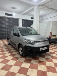 السيارات-النفعية-fiat-doblo-2024-italian-3-places-السحاولة-الجزائر