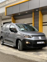 voitures-fiat-doblo-2023-italein-constantine-algerie