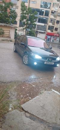 سيارات-renault-laguna-2-2001-expression-تيارت-الجزائر