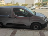 السيارات-النفعية-fiat-doblo-2025-باتنة-الجزائر