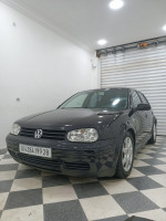 voitures-volkswagen-golf-4-1999-match-msila-algerie