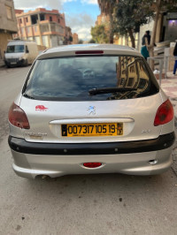 voitures-peugeot-206-2005-setif-algerie