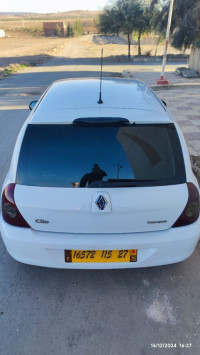 voitures-renault-clio-campus-2015-zerouala-sidi-bel-abbes-algerie