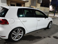 voitures-volkswagen-golf-6-2011-skikda-algerie