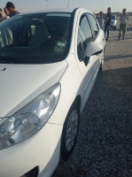 citadine-peugeot-207-2012-new-active-el-khroub-constantine-algerie