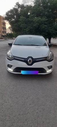 سيارات-renault-clio-4-2022-limited-باتنة-الجزائر