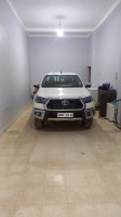 voitures-toyota-hilux-2023-4x4-adrar-algerie