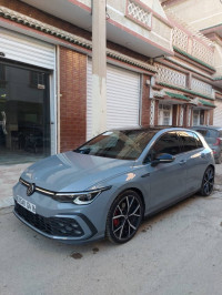 voitures-volkswagen-golf-8-2024-gtd-batna-algerie