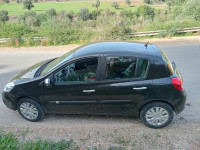 voitures-renault-clio-3-2010-bou-hamdane-guelma-algerie