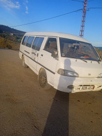 bus-هيونداي-h100-tassadane-haddada-mila-algerie