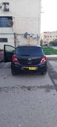 voitures-opel-corsa-2011-blida-algerie