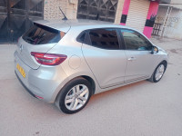 voitures-renault-clio-5-2021-oran-algerie