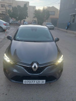 voitures-renault-clio-5-2021-oran-algerie