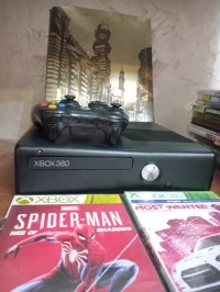 XBOX 360 SLIM