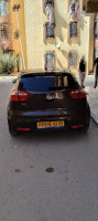 voitures-kia-rio-2013-4-batna-algerie