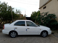 voitures-hyundai-accent-2014-gls-constantine-algerie