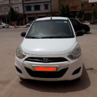 voitures-hyundai-i10-2013-mostaganem-algerie