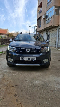 voitures-dacia-sandero-2018-stepway-restylee-boumerdes-algerie