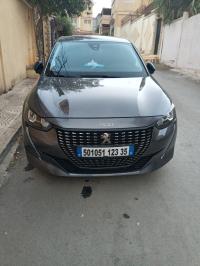سيارات-peugeot-208-2023-الجزائر-وسط