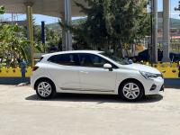 سيارات-renault-clio-5-2022-عزابة-سكيكدة-الجزائر