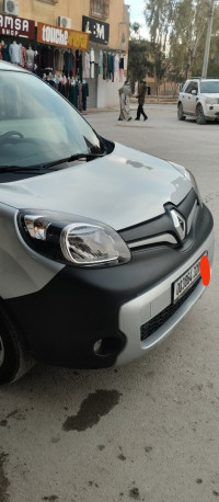 voitures-renault-kangoo-2020-bou-saada-msila-algerie