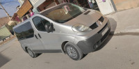 voitures-renault-trafic-2010-bou-saada-msila-algerie