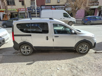 voitures-renault-kongoo-2024-batna-algerie