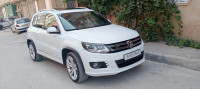 tout-terrain-suv-volkswagen-tiguan-2015-r-line-ferdjioua-mila-algerie