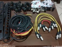 neutrik ensemble de connecteurs xlr et de câbles audio