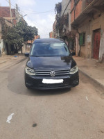 voitures-volkswagen-caddy-2017-confortline-oran-algerie