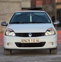 voitures-renault-clio-campus-2012-bye-oum-el-bouaghi-algerie