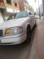 voitures-mercedes-classe-c-2008-akbou-bejaia-algerie